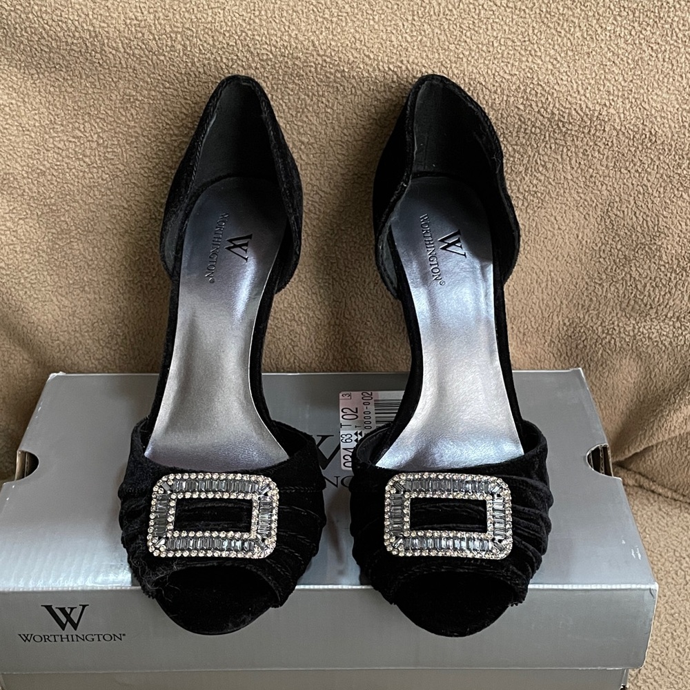 Worthington Mink Black Velvet Heels with Sparkling Buckle, Size 7, NWT